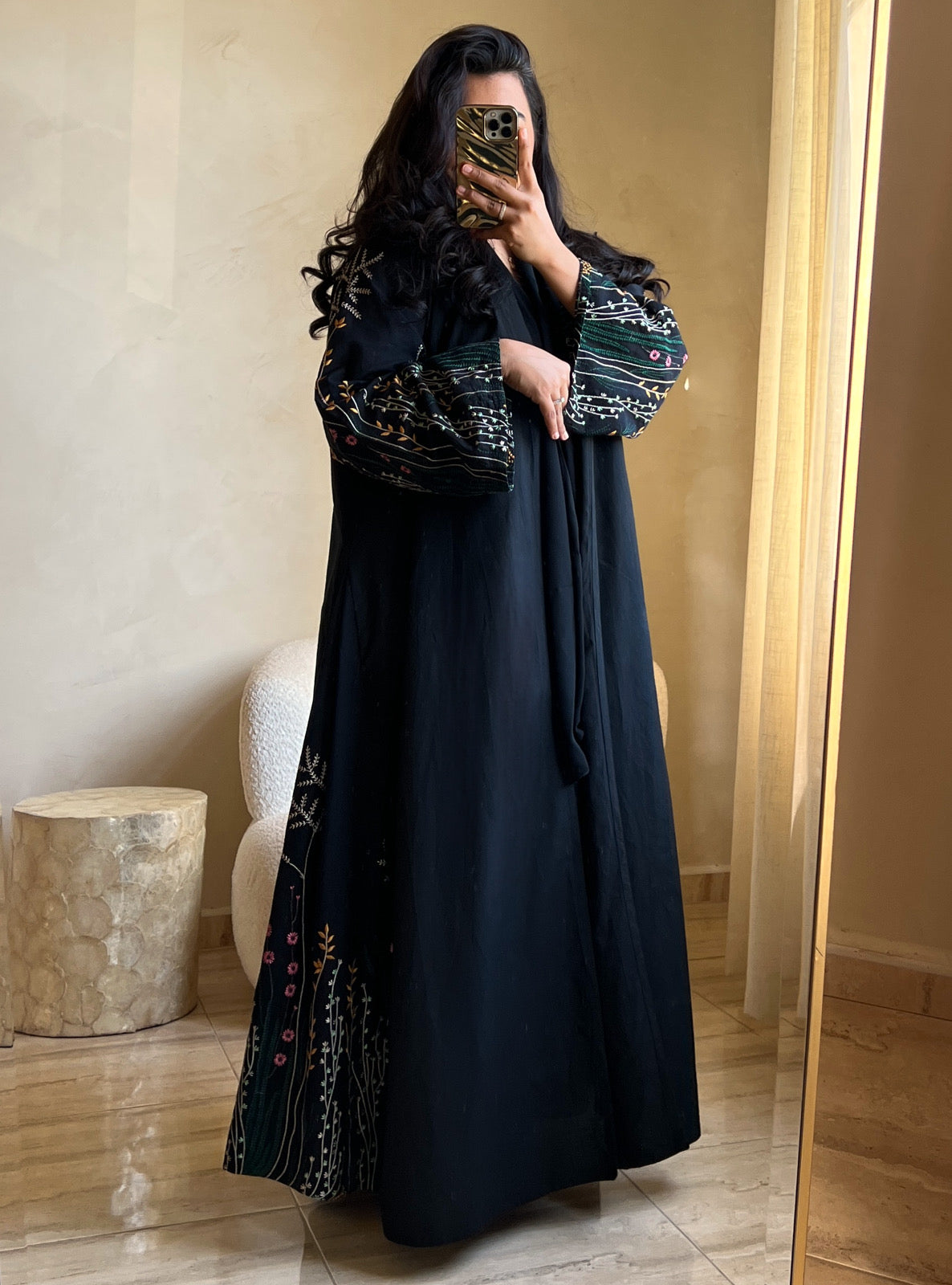 MEI475 - Embroidered Linen Abaya