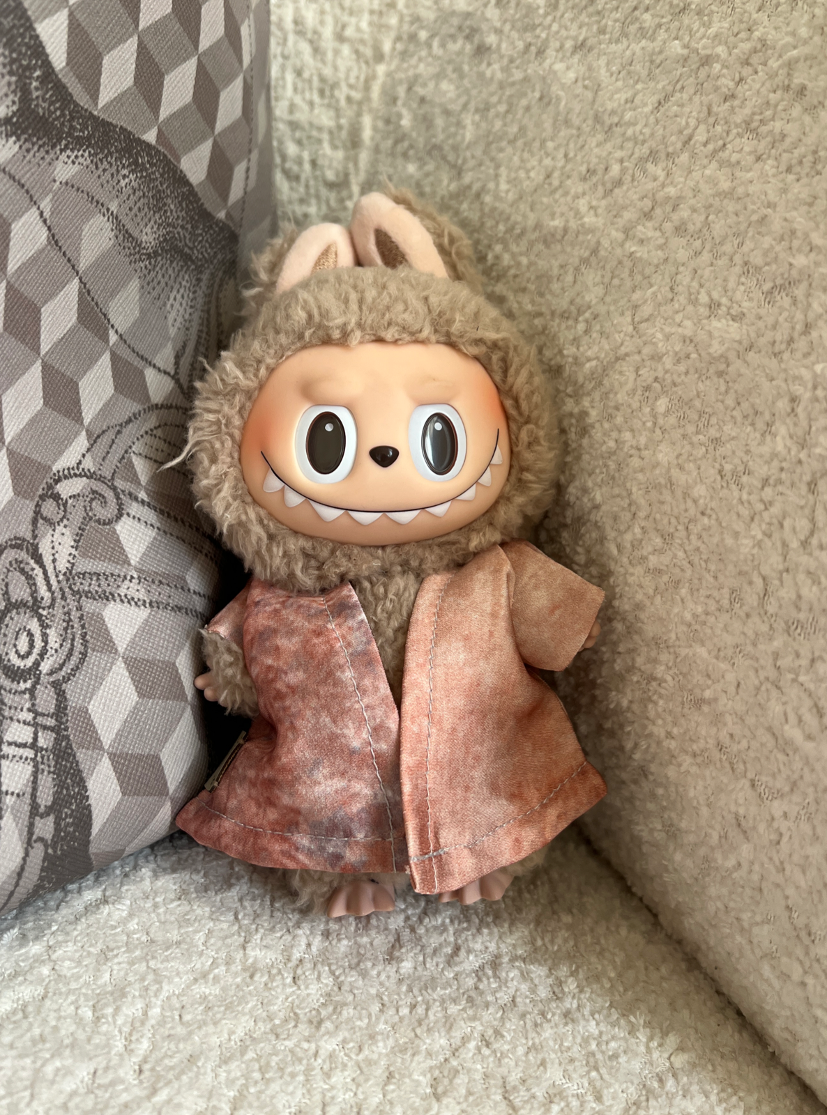Ores Abaya in Auburn & Mini Labubu Abaya (DOLL NOT INCLUDED)