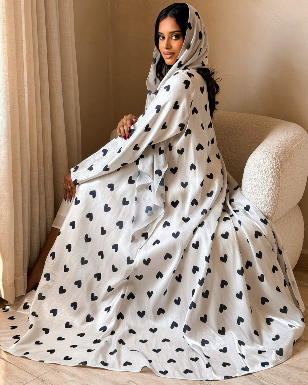 MEI720 - White & Black Hearts Organza Abaya 🤍🖤