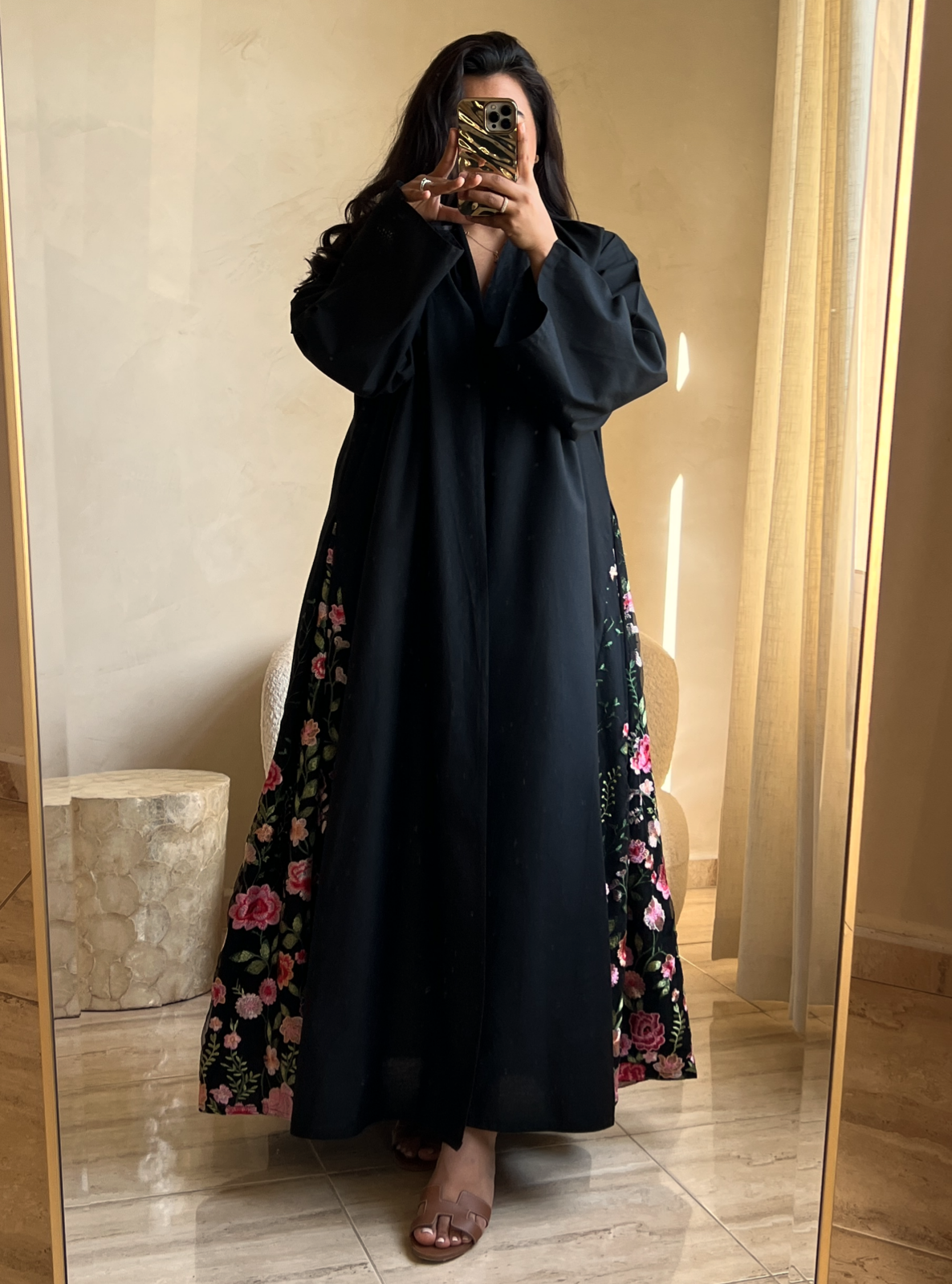 MEI477 - Embroidered Linen Abaya