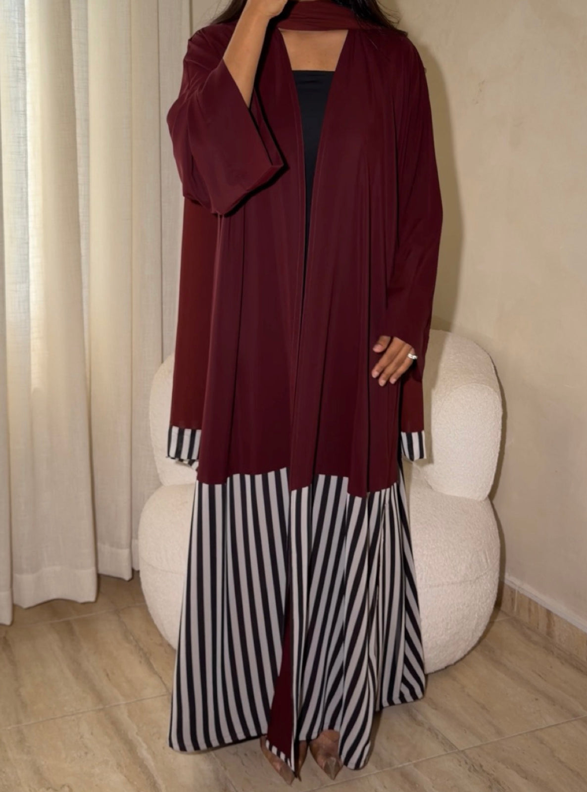 MEI758 - Linear Crepe Square Cut Abaya in Deep Burgundy