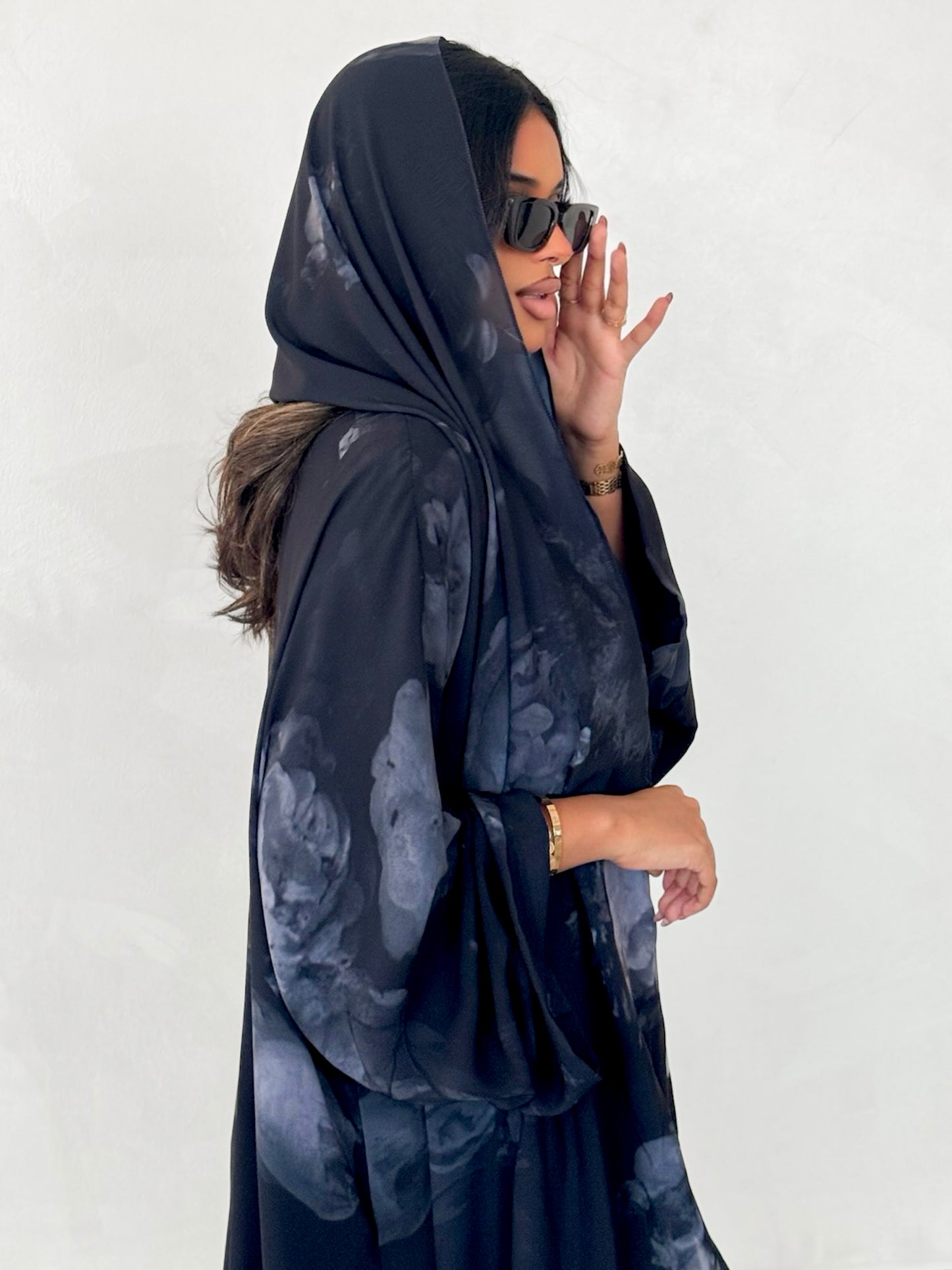 MEI643 - Floral Abaya