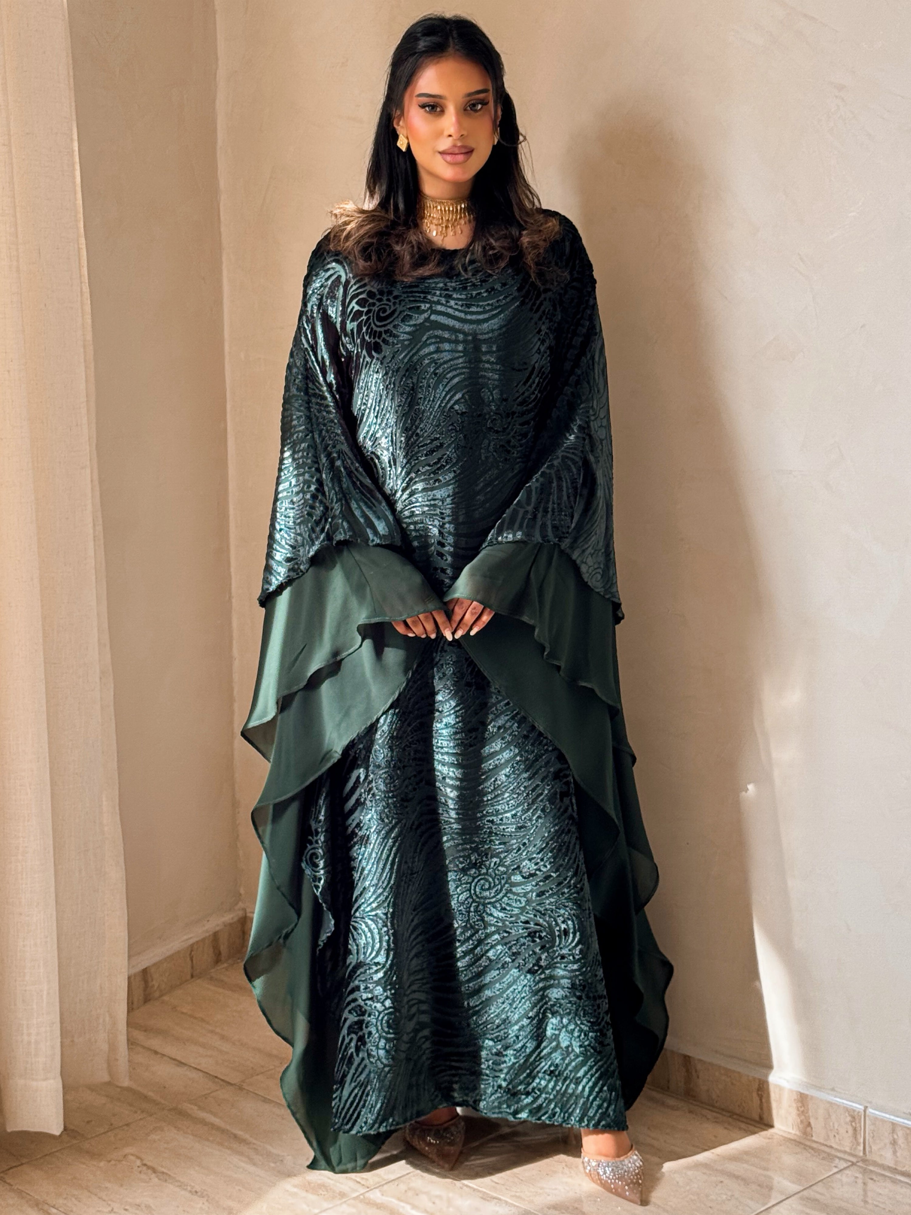 MEI702 - Green Velvet Jalabiya