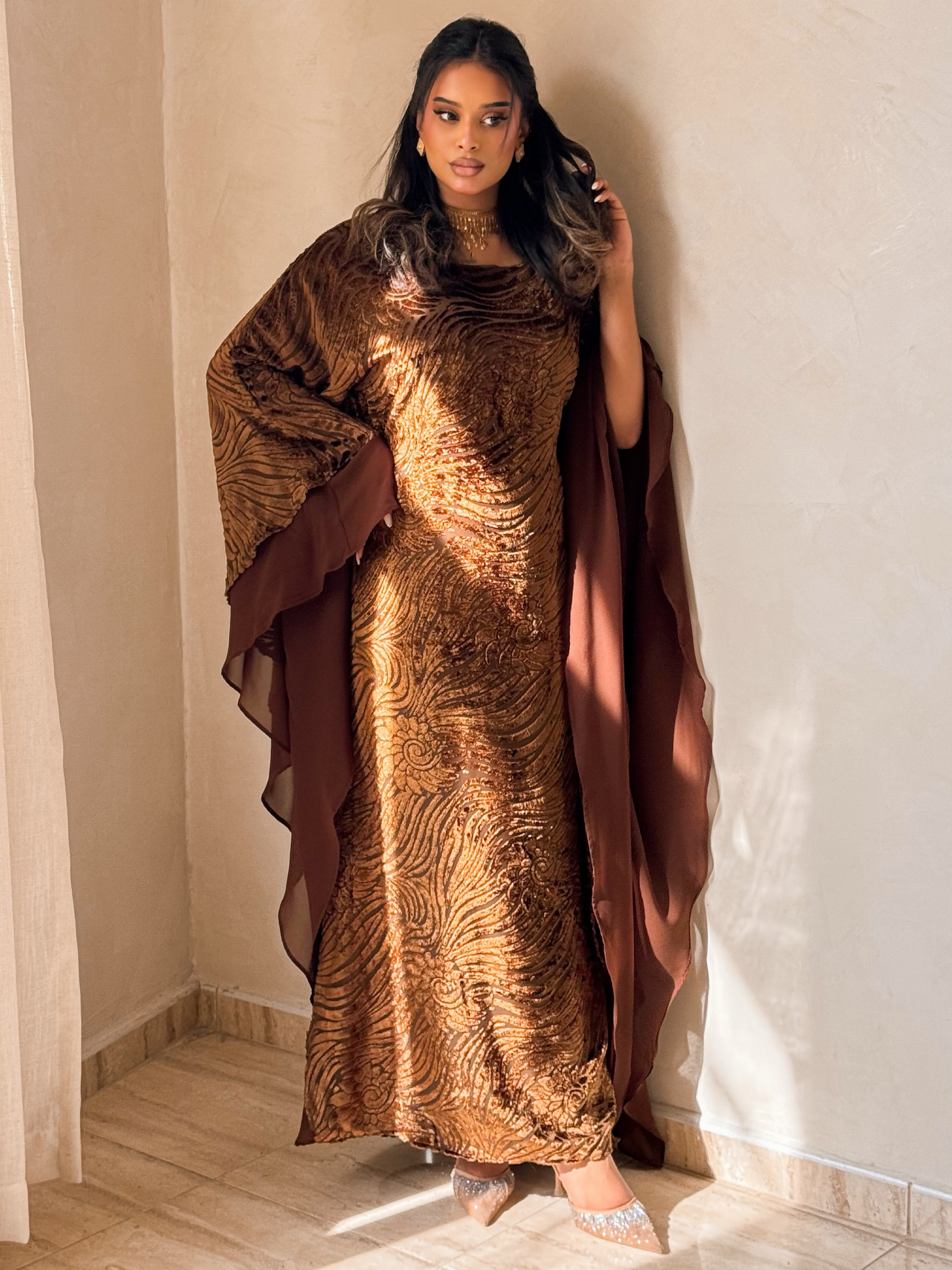 MEI704 - Brown Velvet Jalabiya