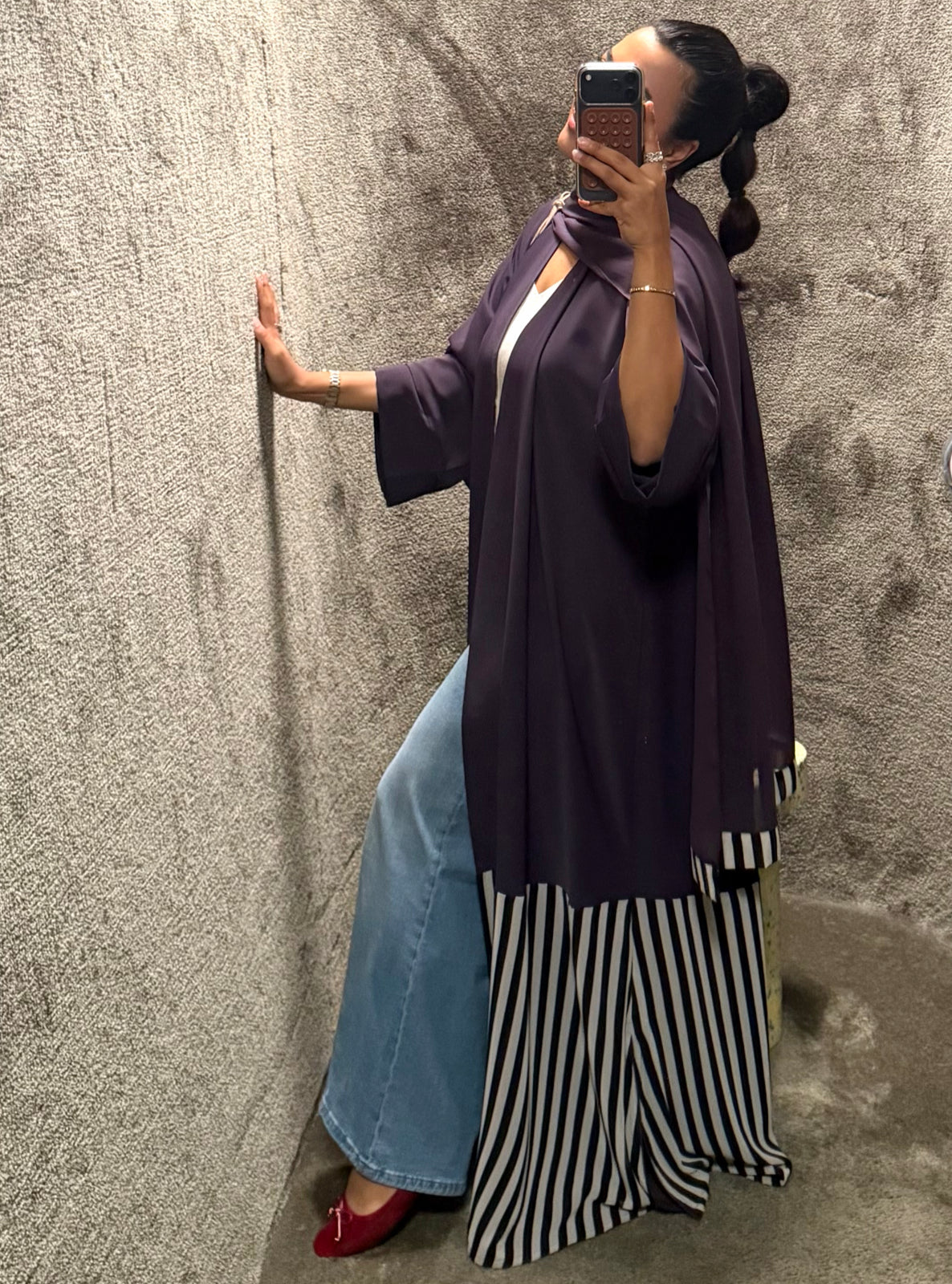 MEI756 - Linear Crepe Square Cut Abaya in Midnight Purple