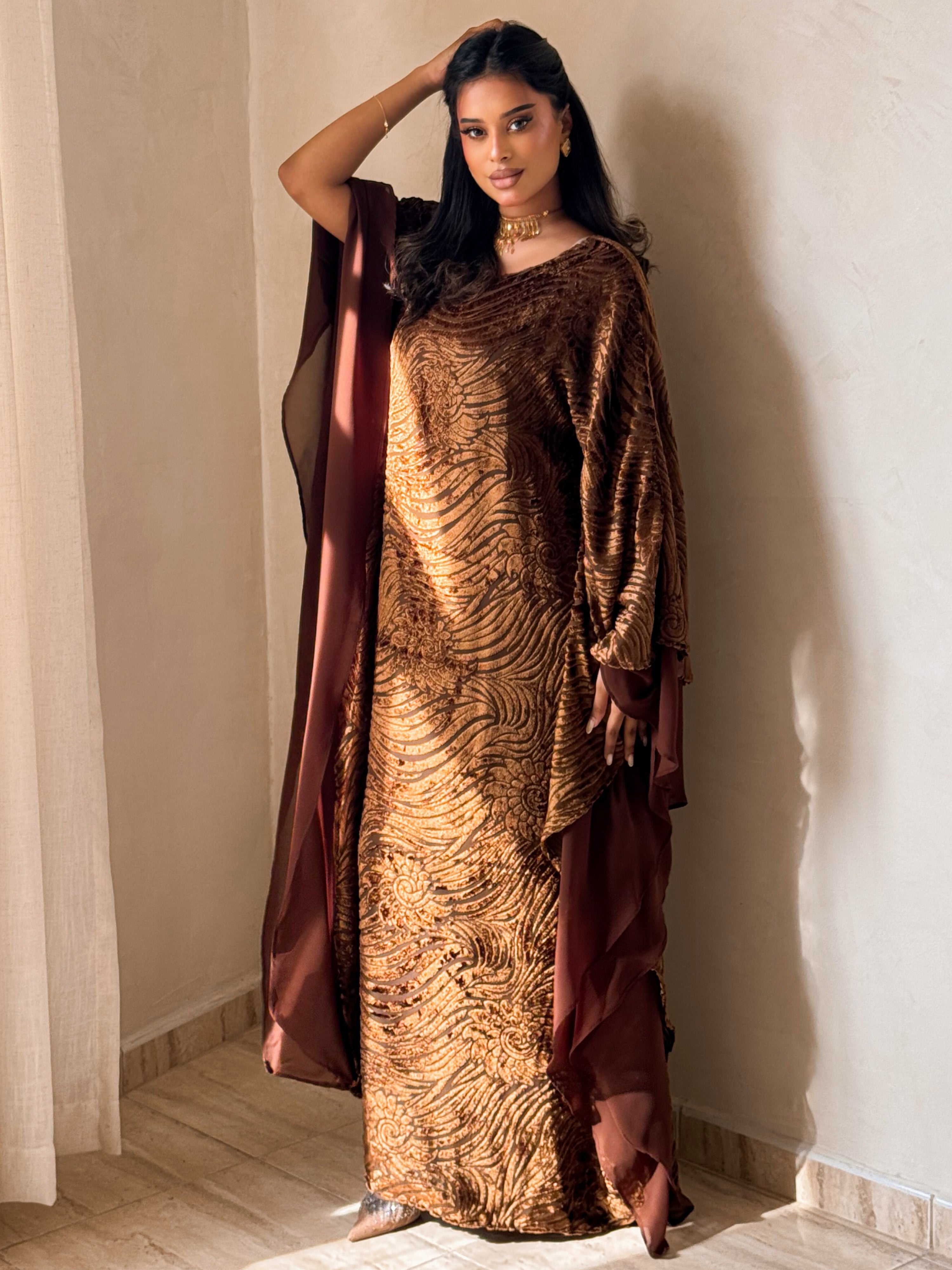 MEI704 - Brown Velvet Jalabiya