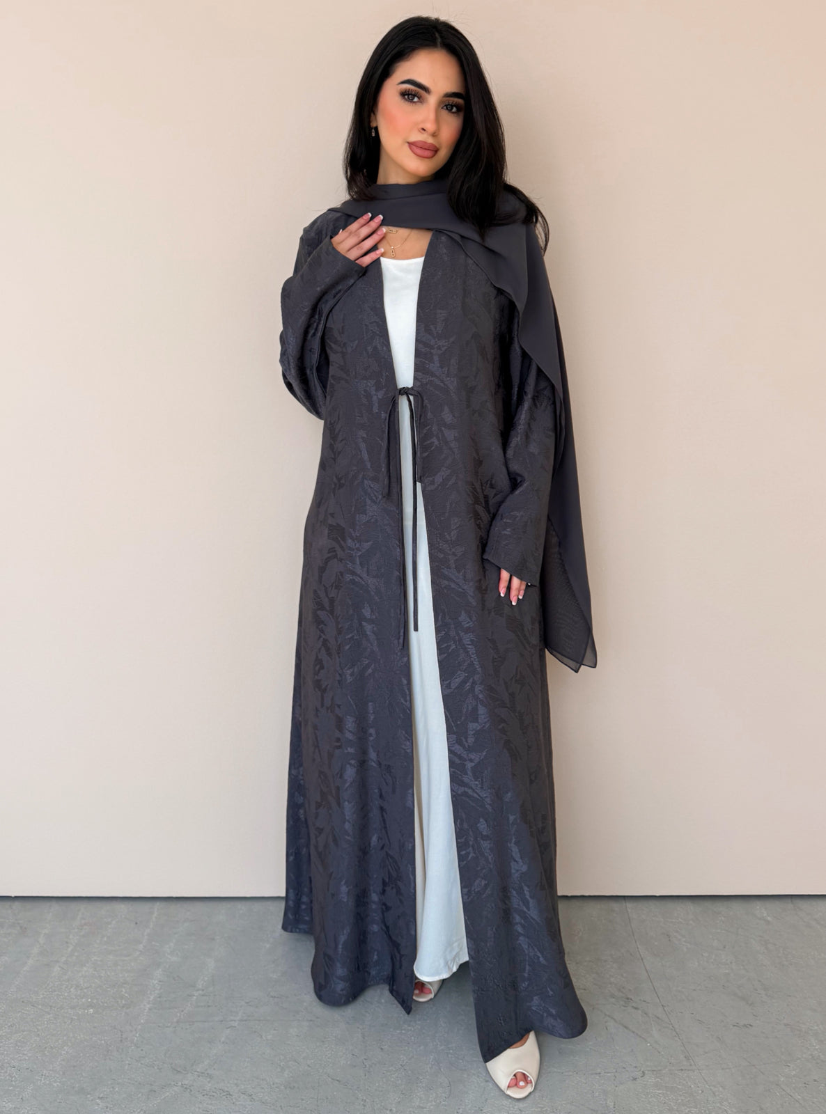 MEI770 - Jacquard A-Cut Abaya in Grey with Matching Headscarf