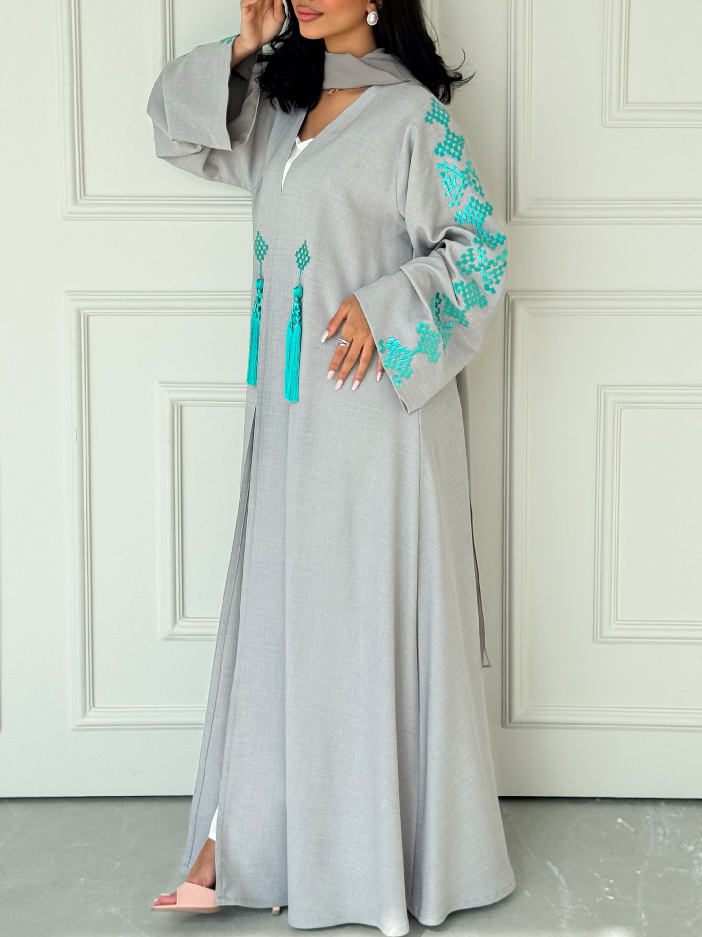 MEI619 - Grey Abaya with Turquoise Embroidery