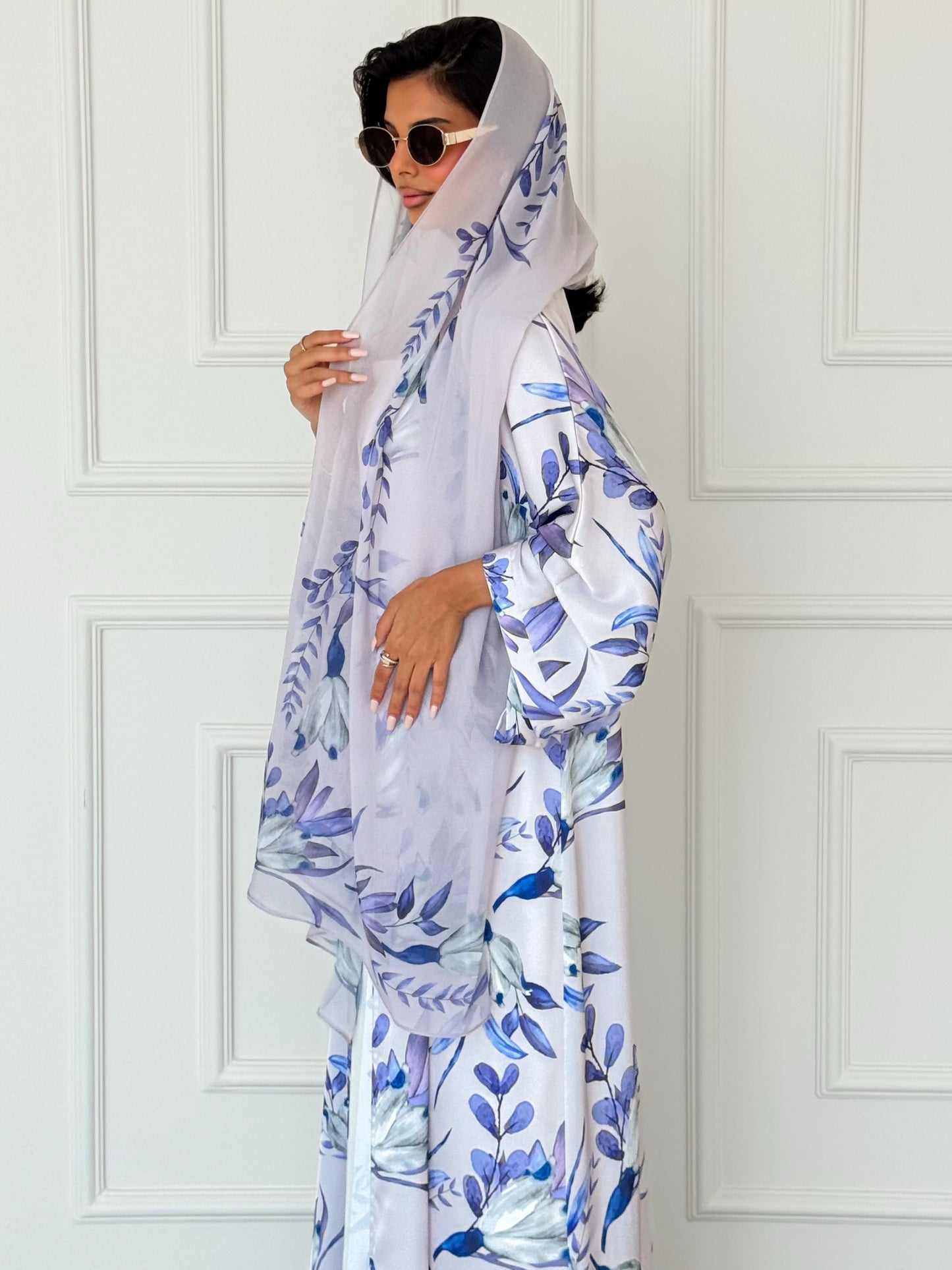 MEI616 - Lilia Abaya in Moonlight