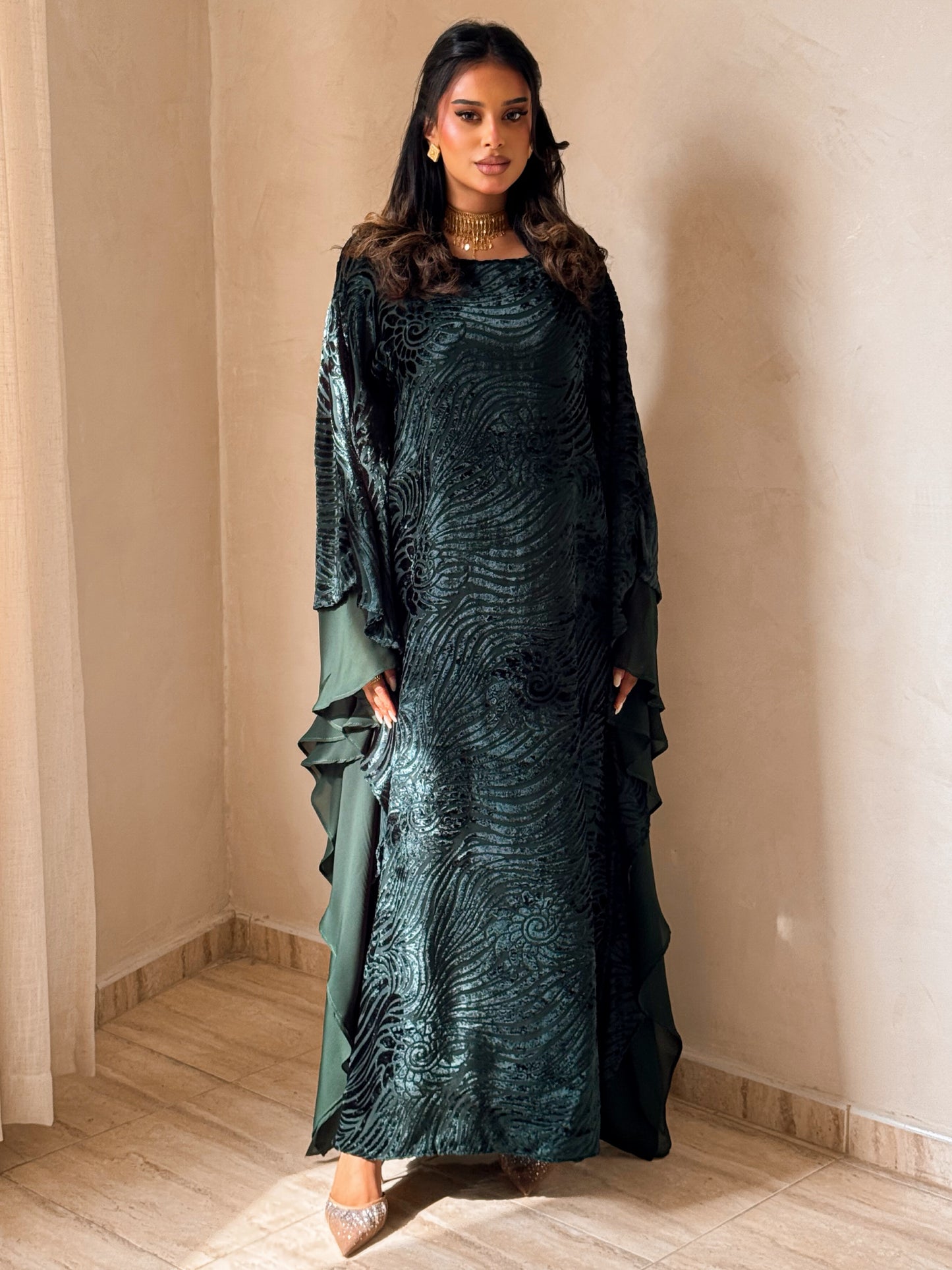 MEI702 - Green Velvet Jalabiya