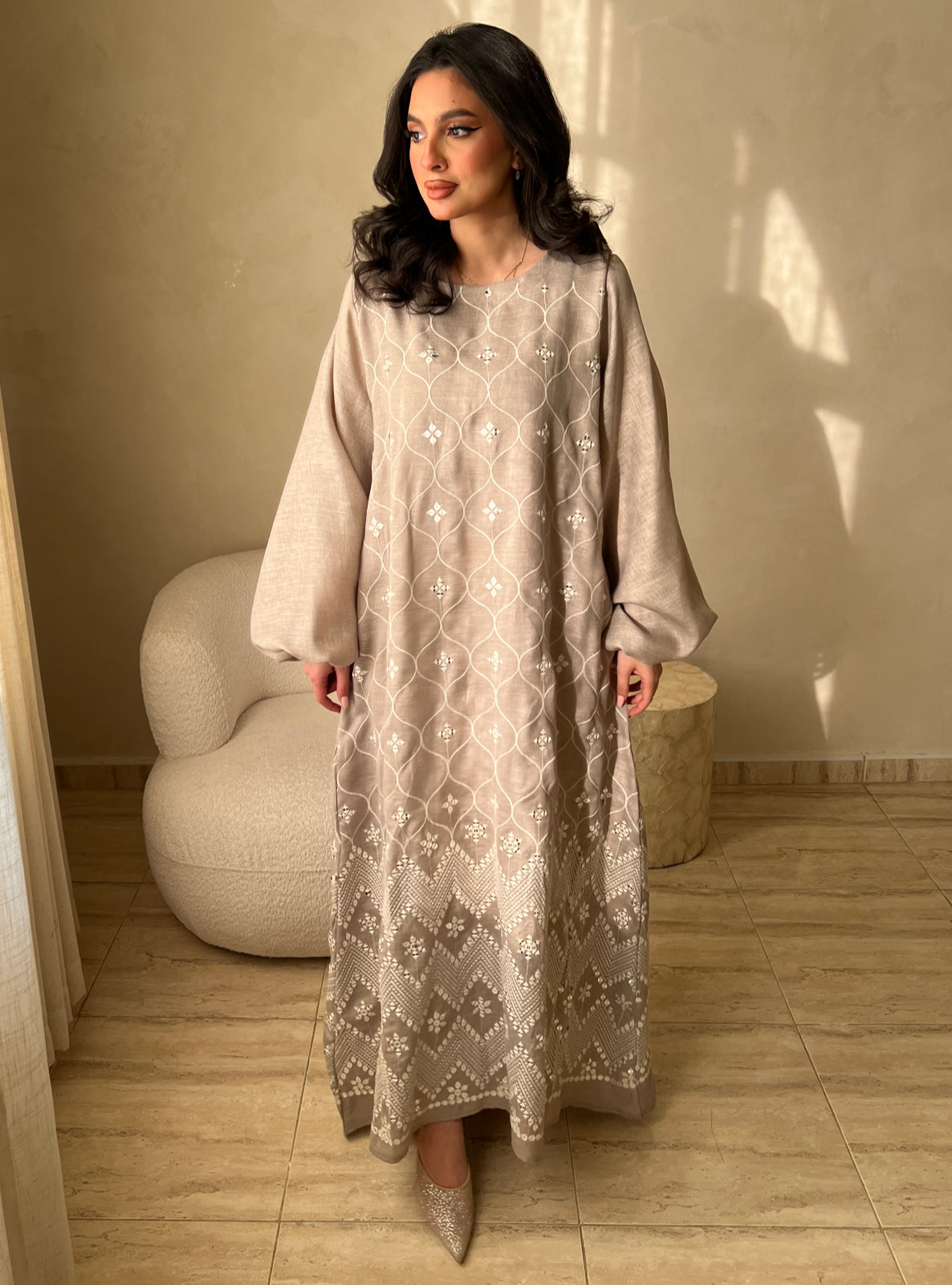 MEI524 - Beige Embroidered Jalabiya