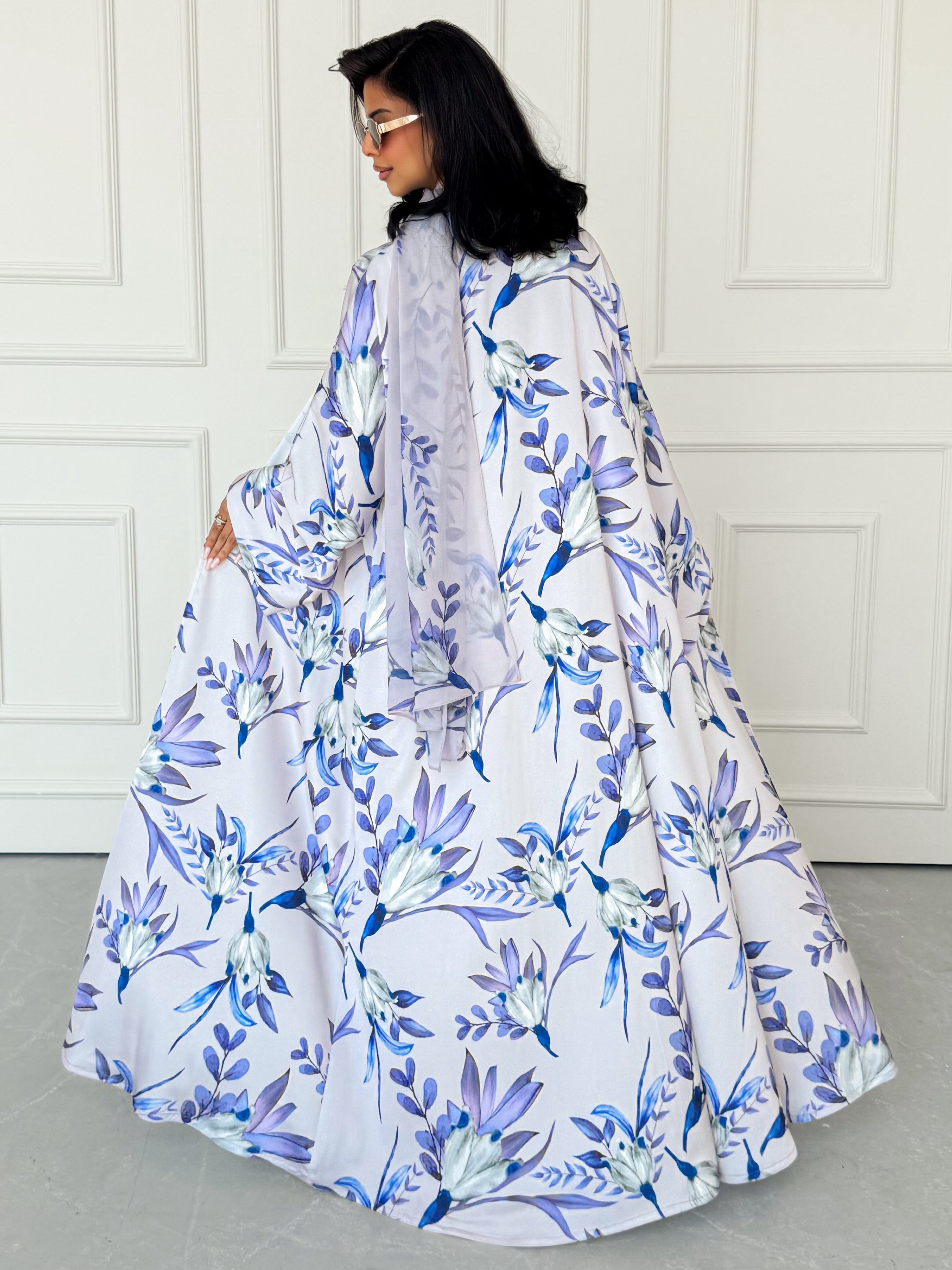 MEI616 - Lilia Abaya in Moonlight