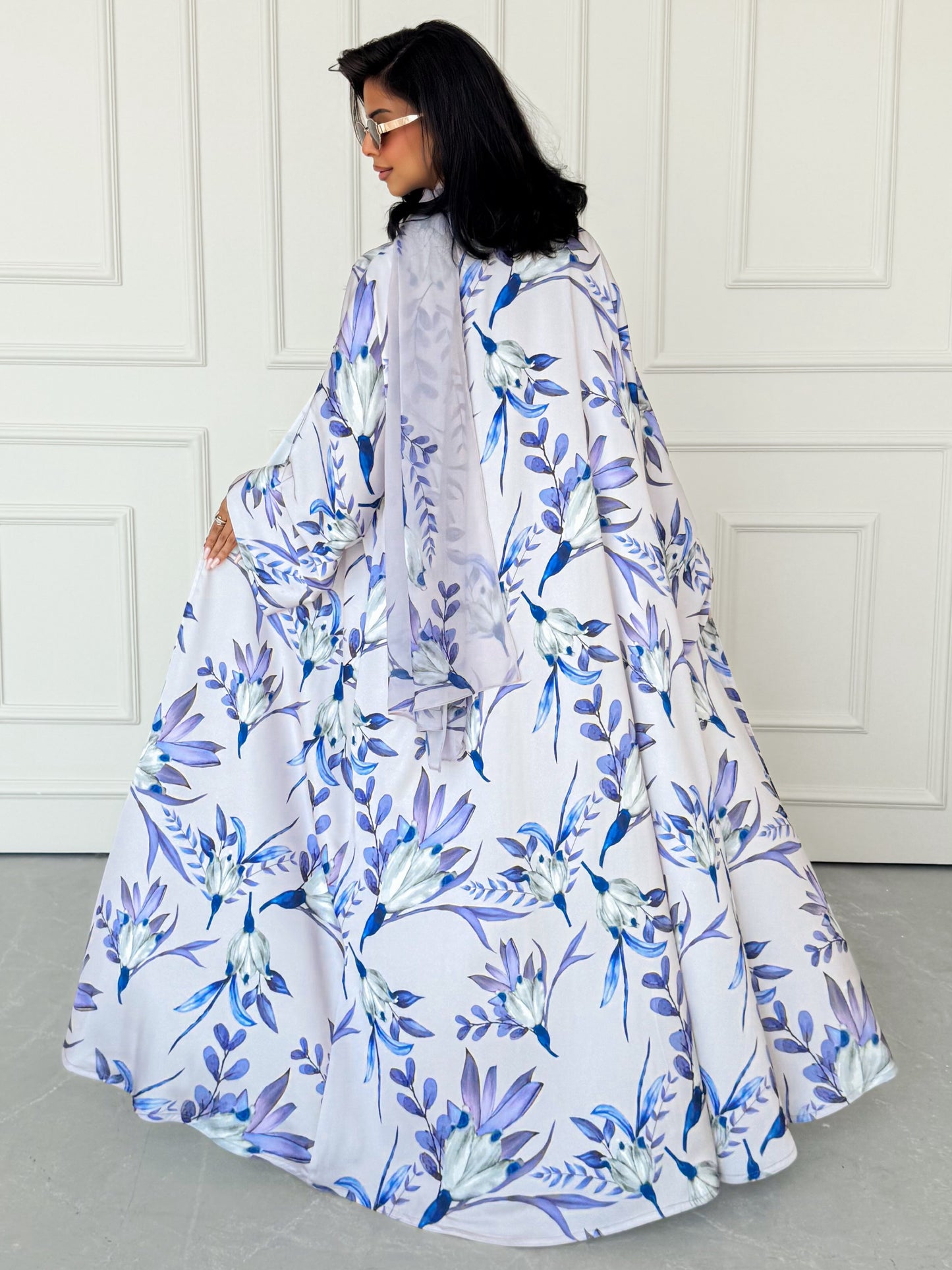 MEI616 - Lilia Abaya in Moonlight