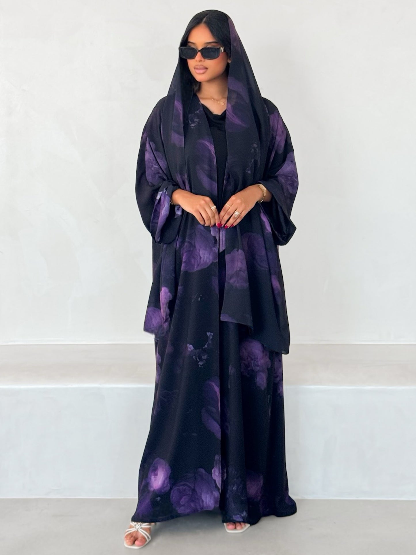MEI644 - Floral Abaya