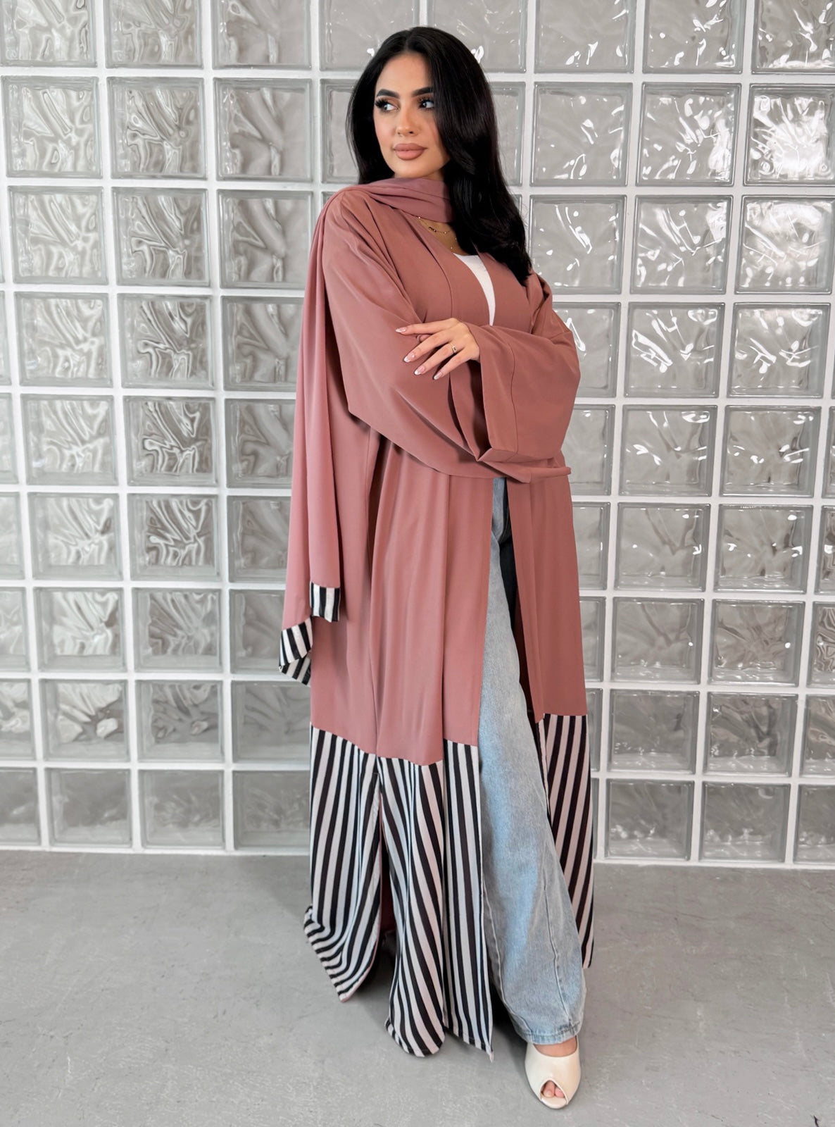 MEI759 - Linear Crepe Square Cut Abaya in Dusty Rose