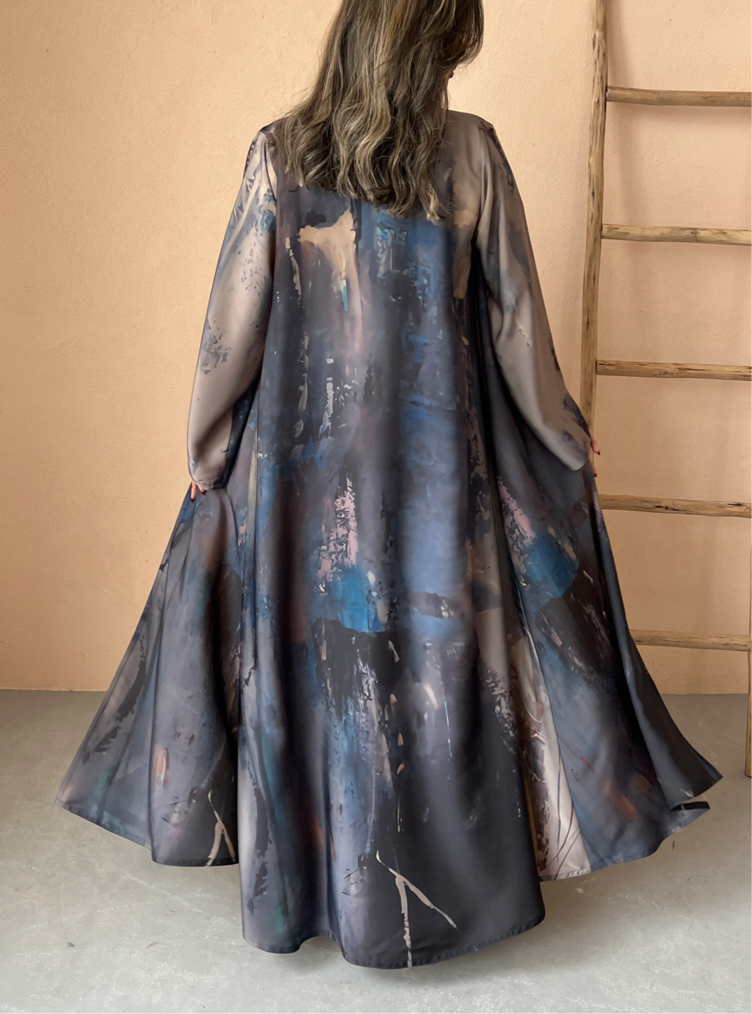 MEI530 - Aurora Abaya in Stormy Blue