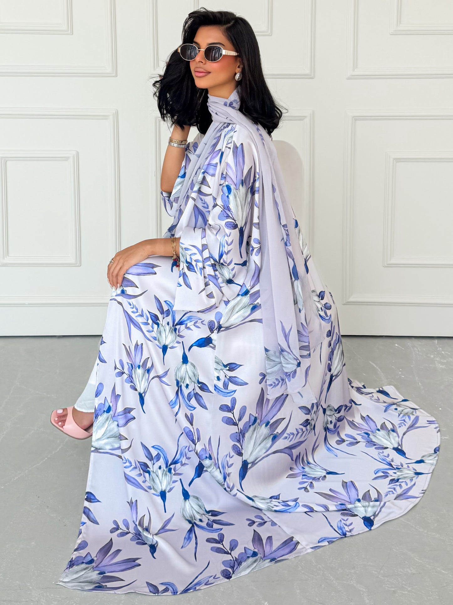 MEI616 - Lilia Abaya in Moonlight