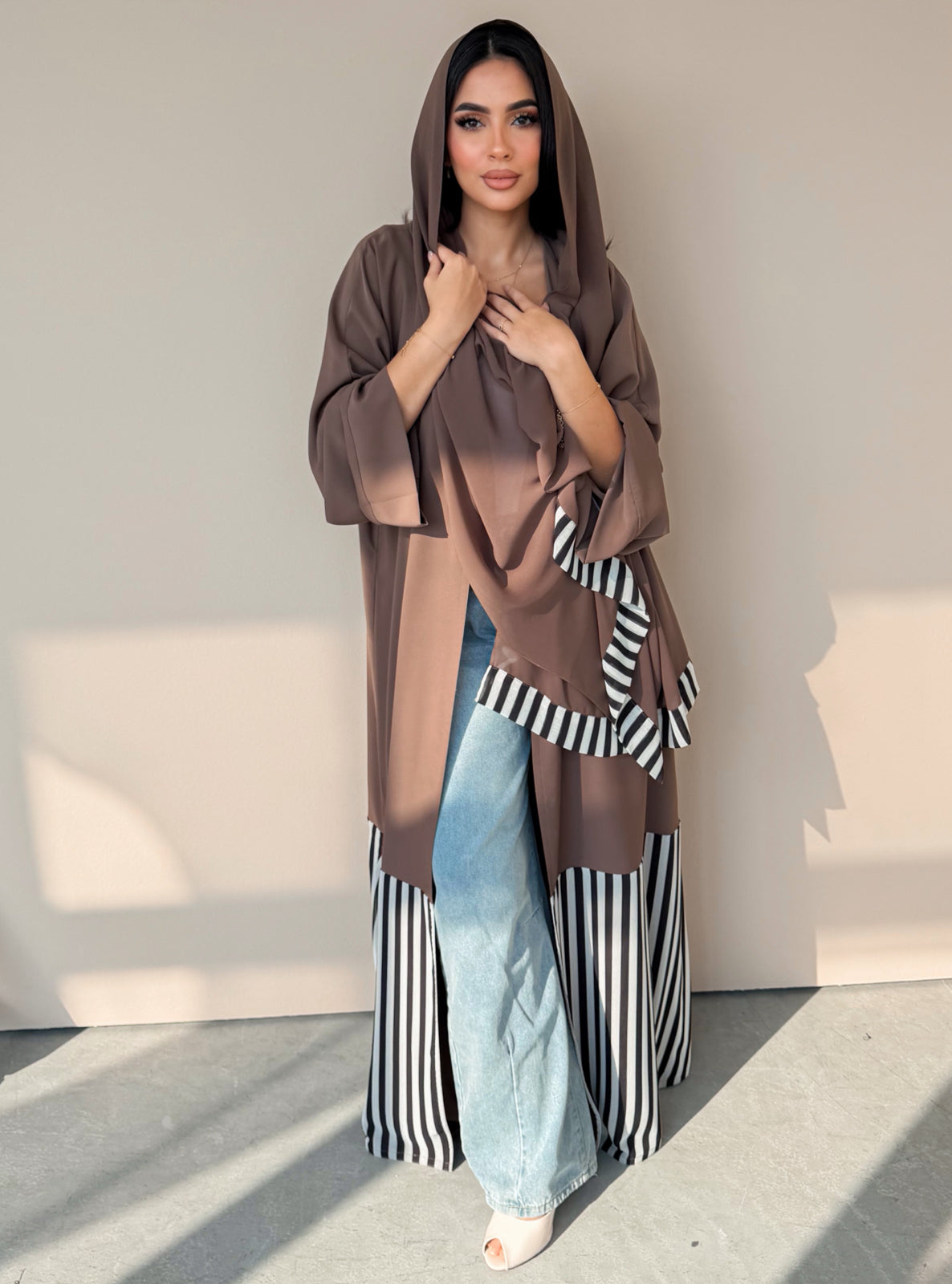 MEI760 - Linear Crepe Square Cut Abaya in Mocha Taupe