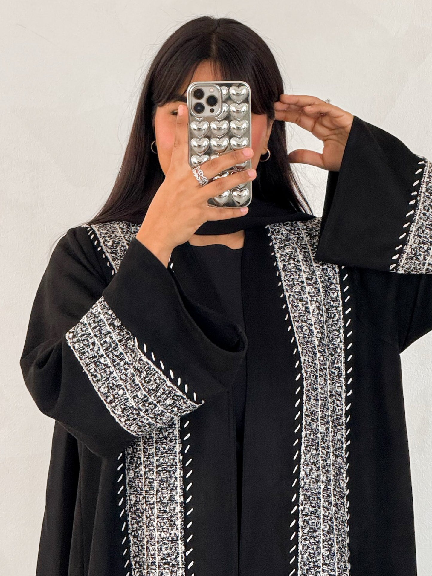 MEI651 - Embroidered Chamois x Tweed Abaya