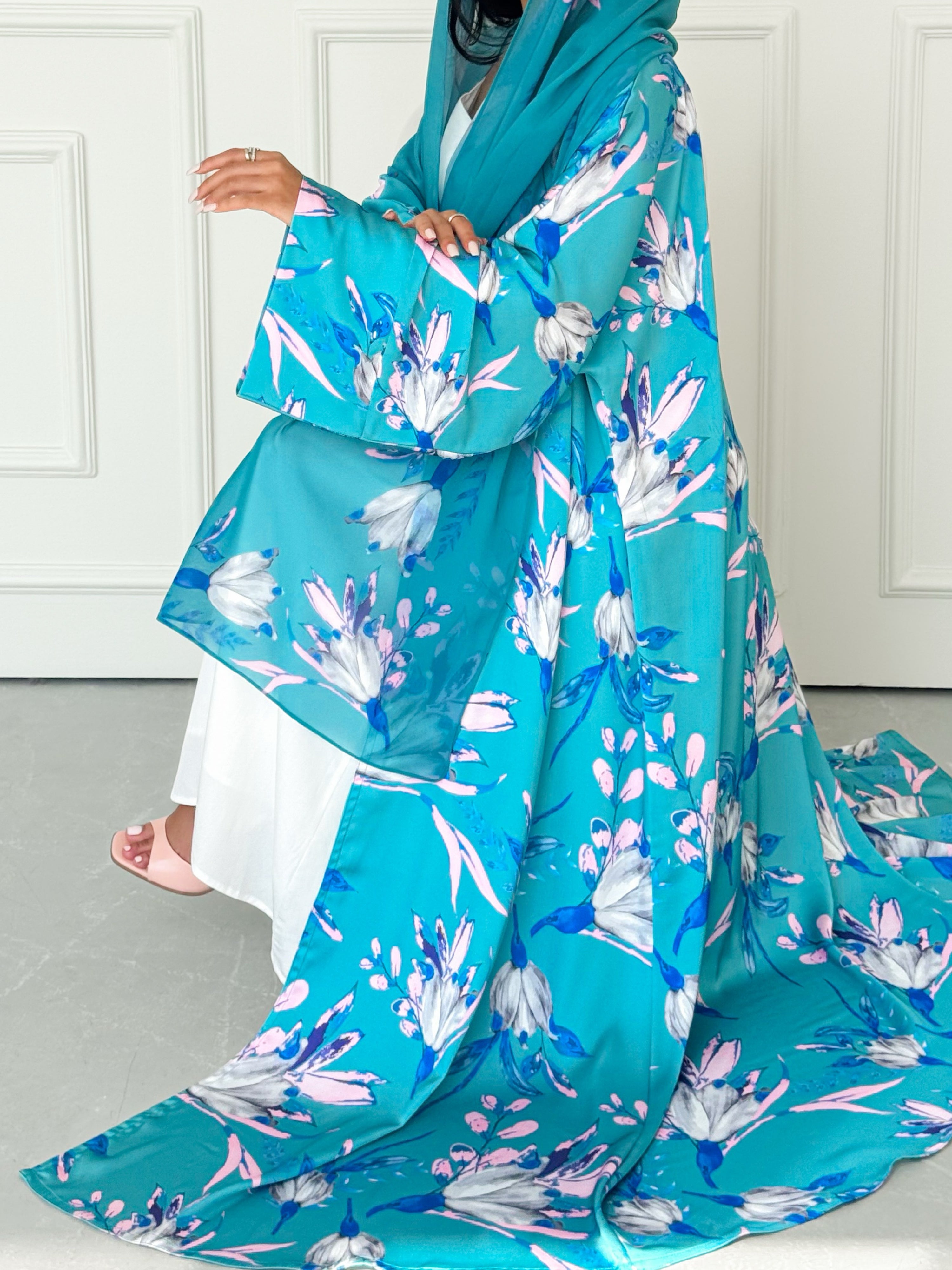 MEI617 - Lilia Abaya in Turquoise