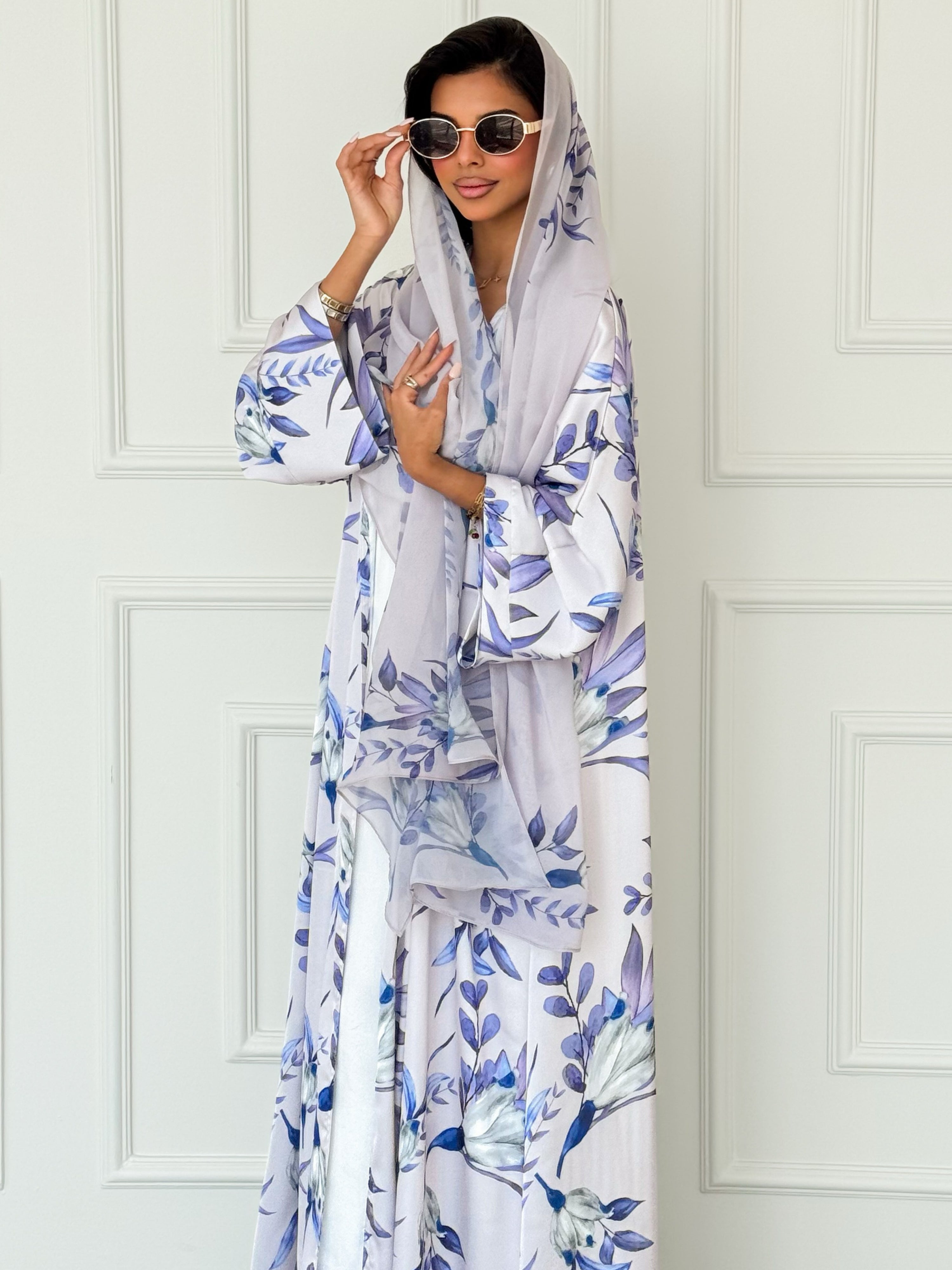 MEI616 - Lilia Abaya in Moonlight