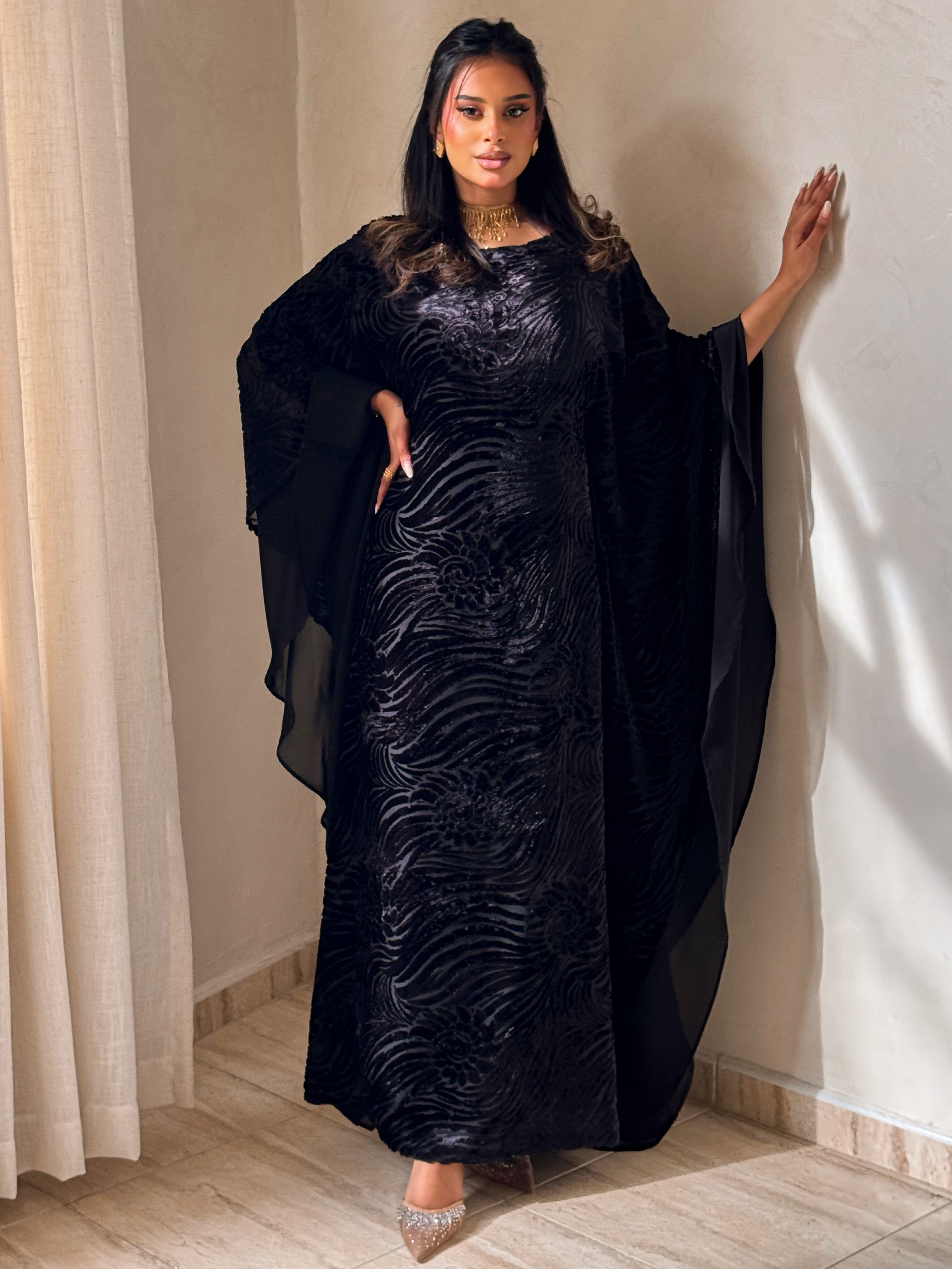 MEI700 - Black Velvet Jalabiya