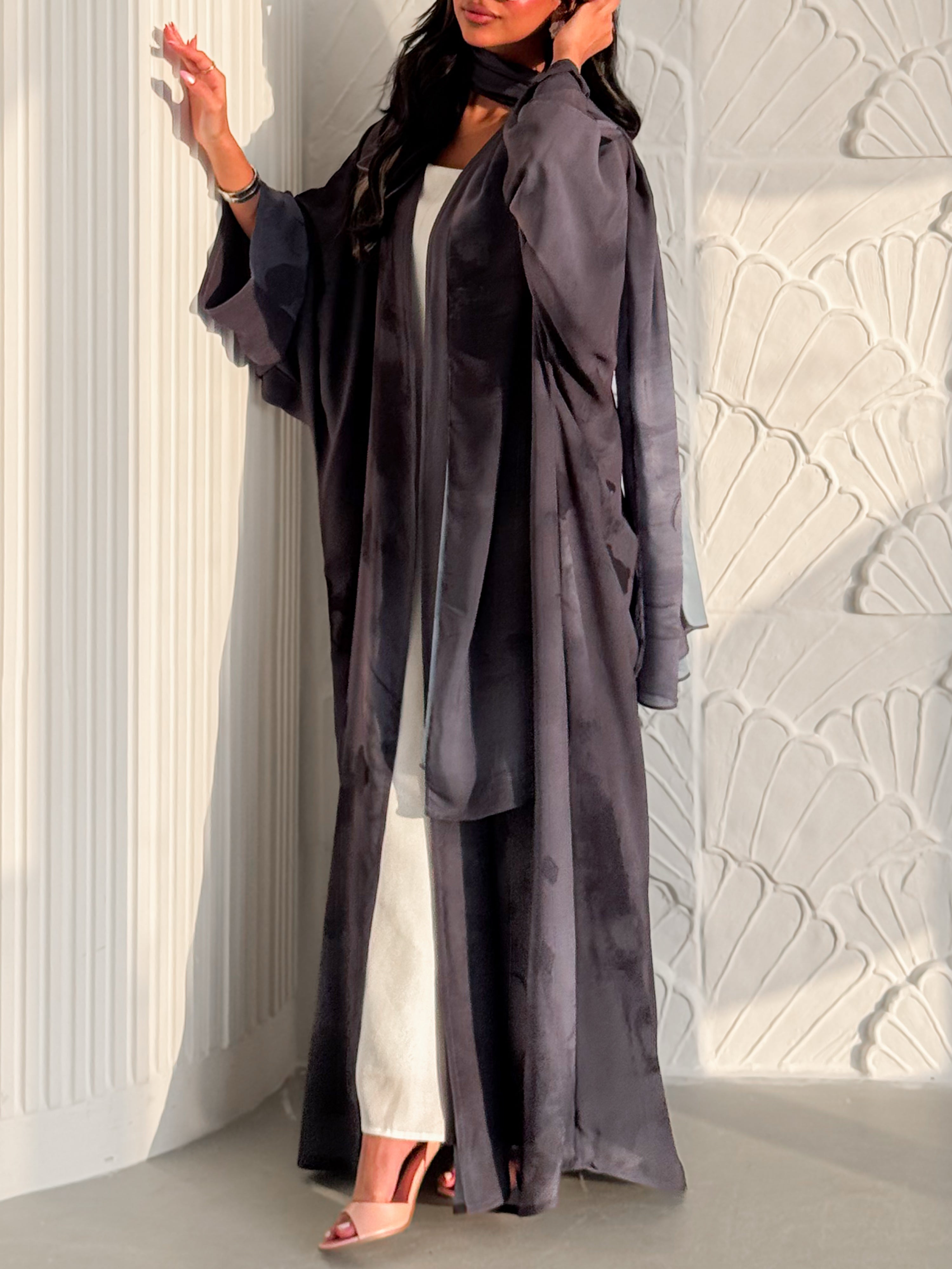 MEI628 - Grey Floral Print Abaya