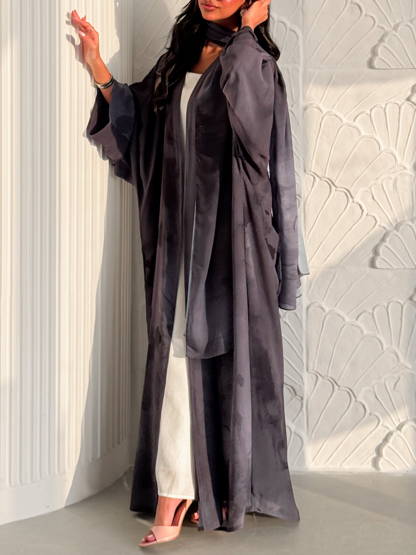 MEI628 - Grey Floral Print Abaya