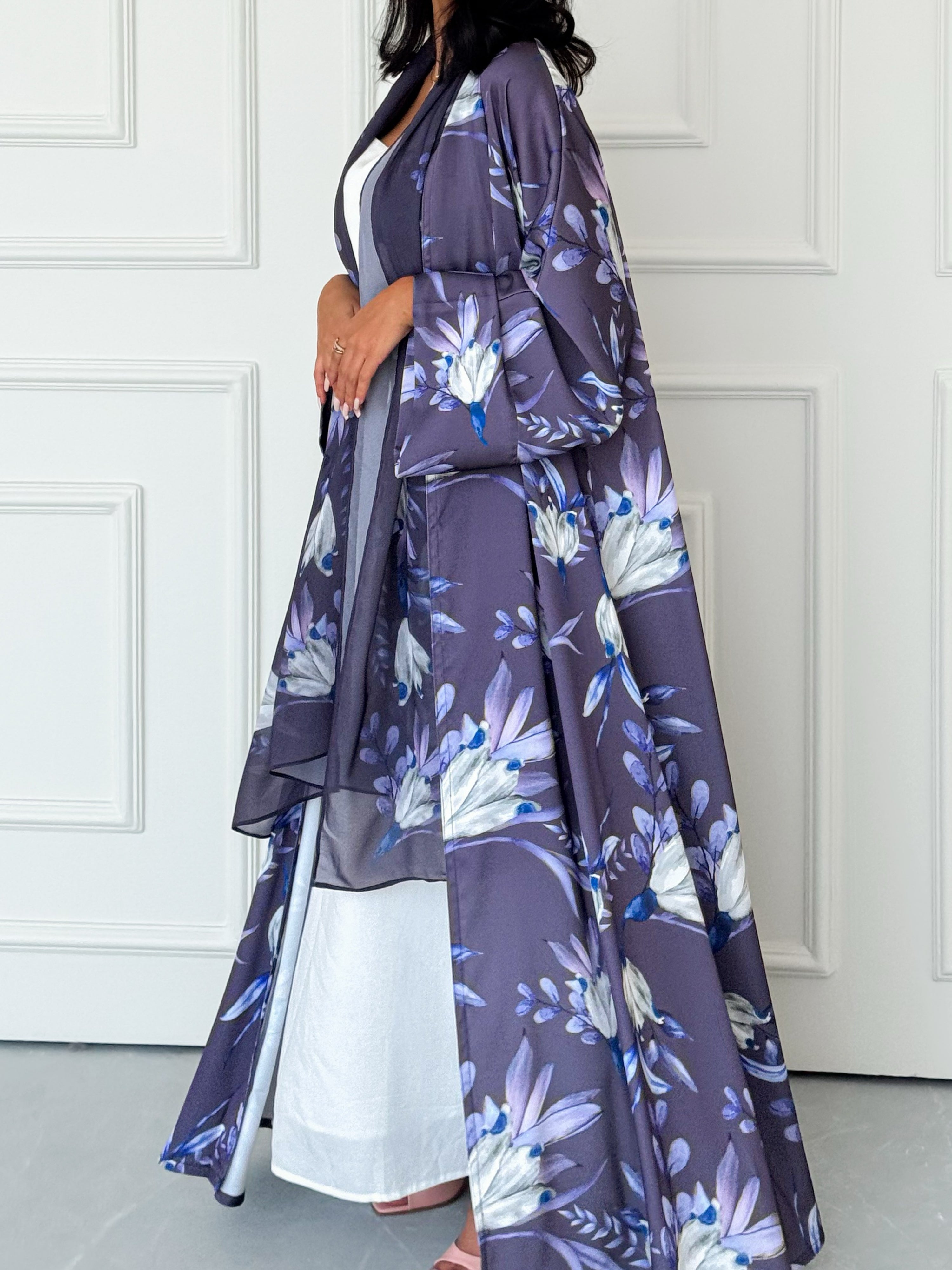MEI618 - Lilia Abaya in Smoky Lilac