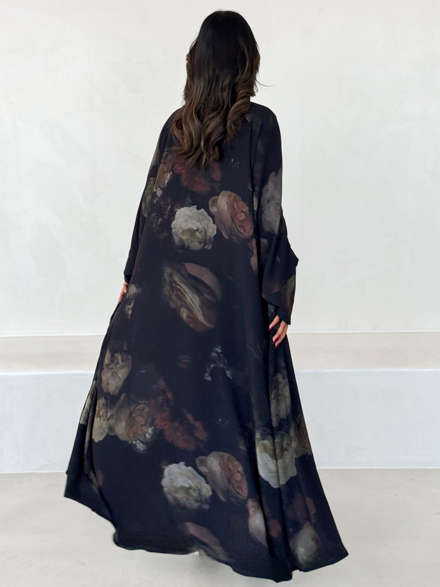 MEI645 - Floral Abaya