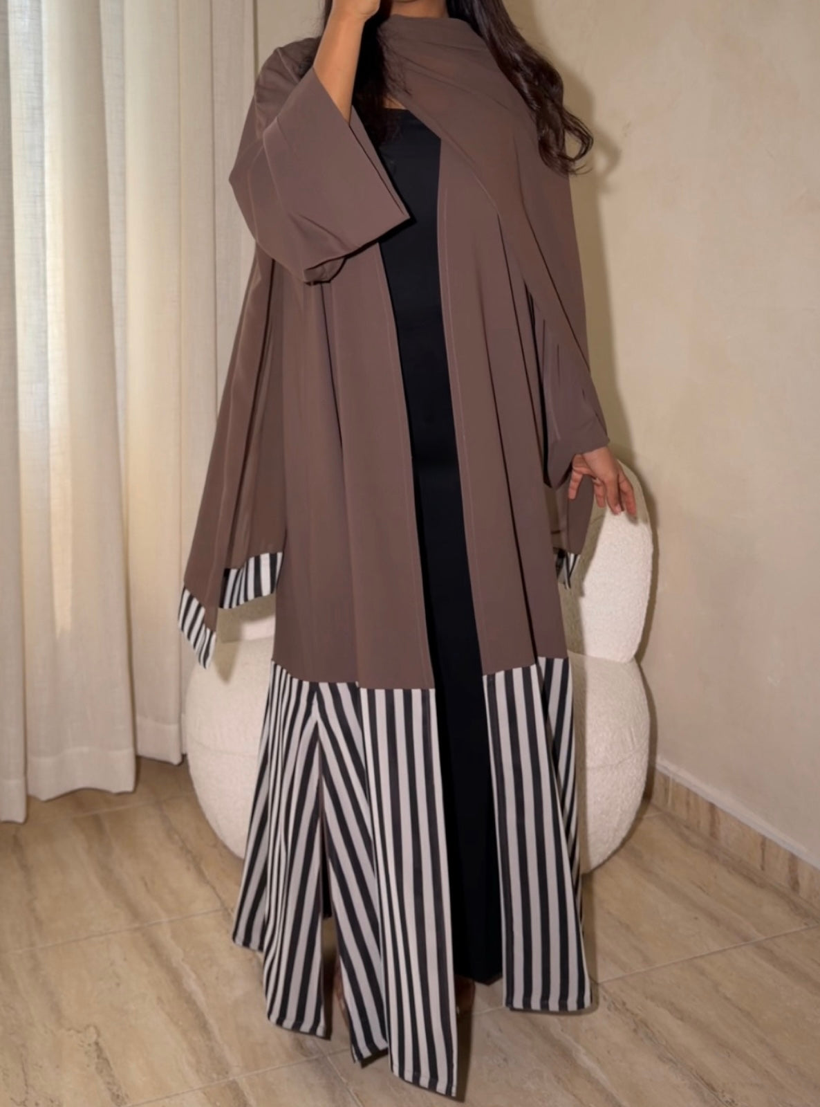 MEI760 - Linear Crepe Square Cut Abaya in Mocha Taupe