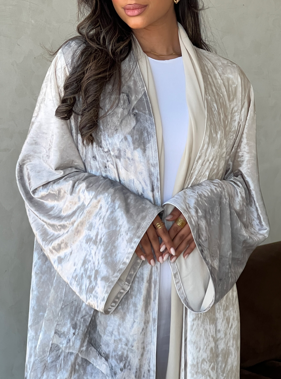 MEI481 - Dunes Abaya in Pearl Mirage