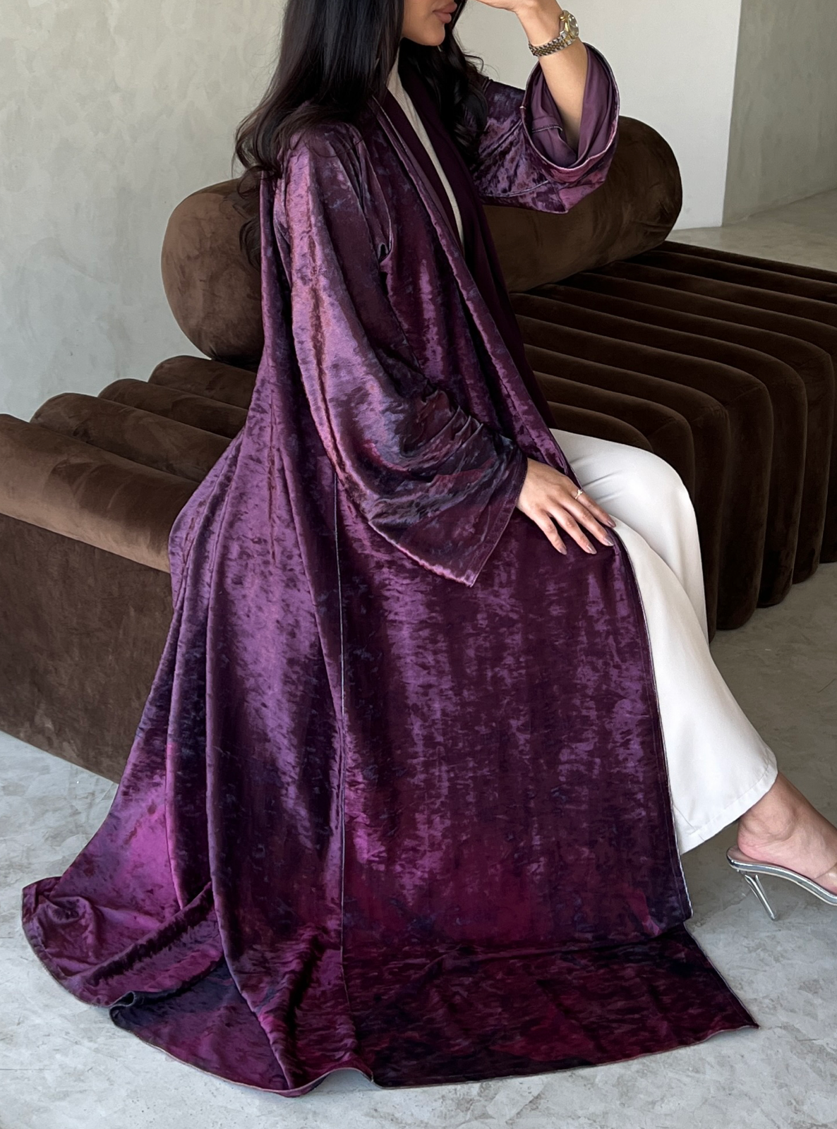 MEI483 - Dunes Abaya in Crimson Mirage