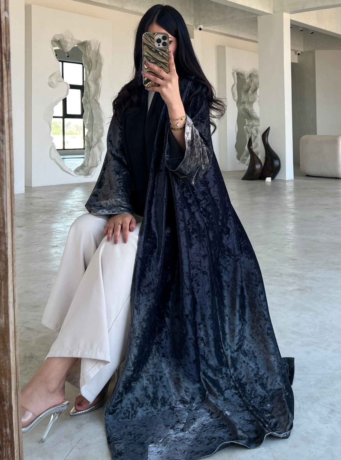 MEI484 - Dunes Abaya in Ethereal Sands