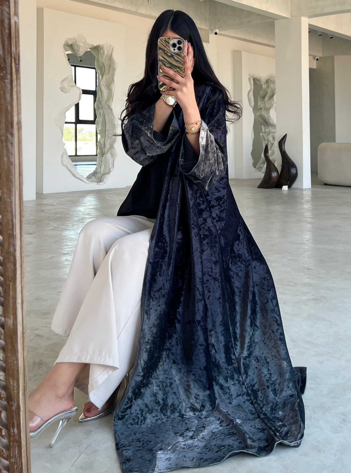 MEI484 - Dunes Abaya in Ethereal Sands